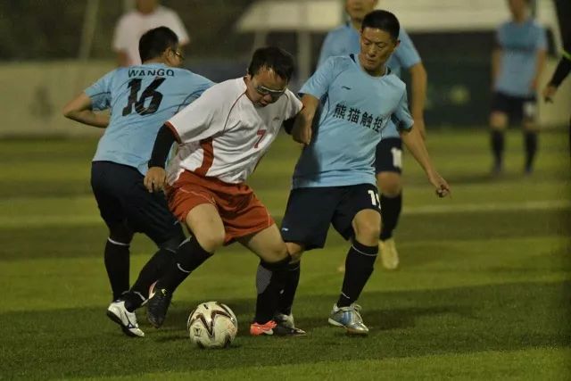 北爱尔兰赛庞俊旭5-4罗伯逊进4强 TOP16仅剩前二