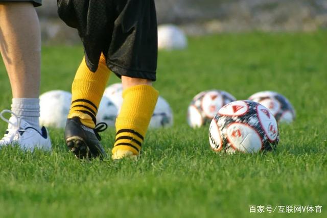 哈登39+9+11约基奇空砍28+14+11 快船险胜掘金