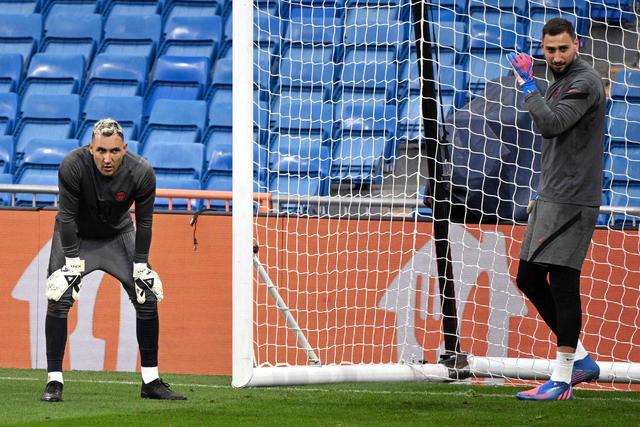 萨林杰22+16吉伦沃特32+8+13 深圳克山东9连胜