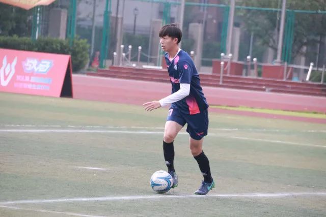 1年6260万！库里提前续约勇士 合同到期时39岁